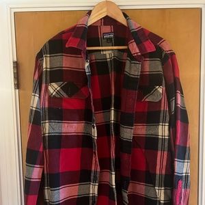 Patagonia- Large Fjord Flannel Button Up Shirt